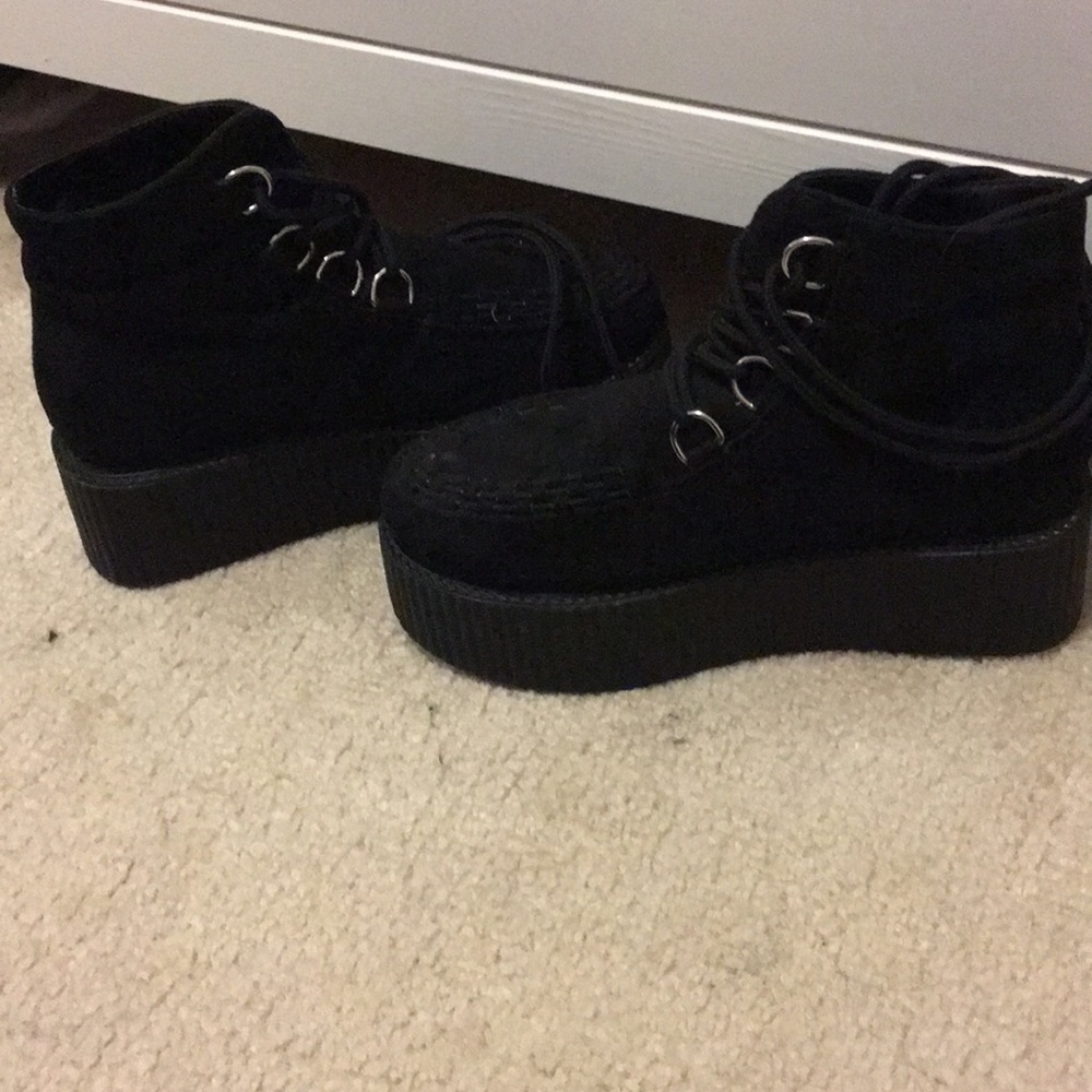 High Top Suede Lace Up Platform Creepers Boots